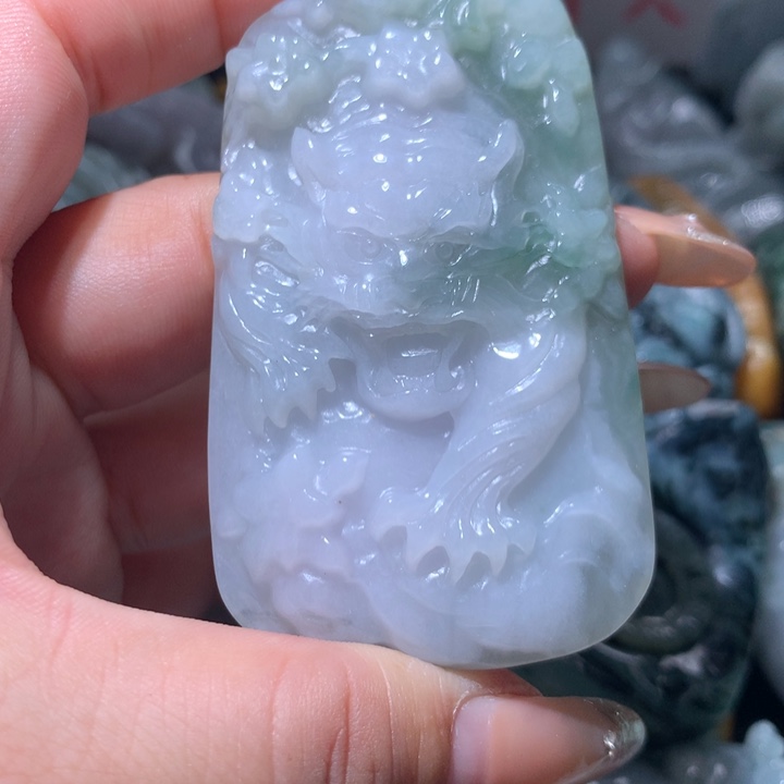 翡翠未镶嵌颈饰保真天然A货翡翠