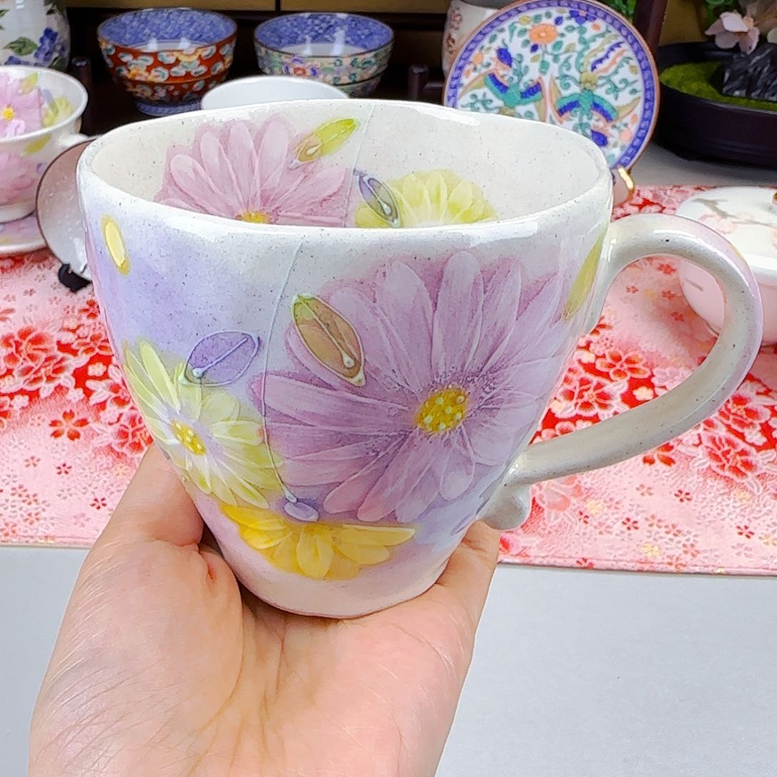 你家茶具瓷器好美！