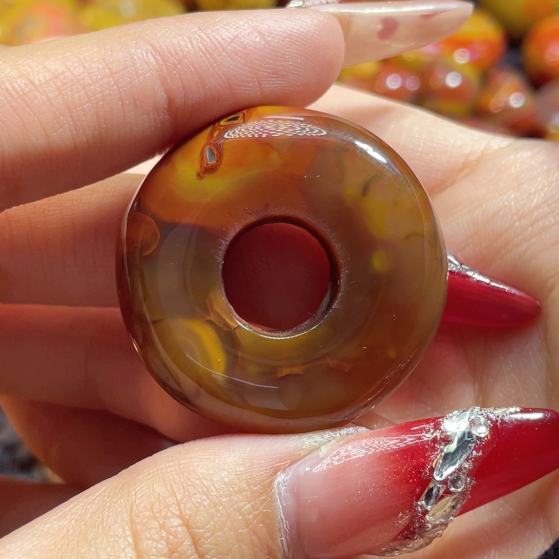 玛瑙/玉髓颈饰未镶嵌