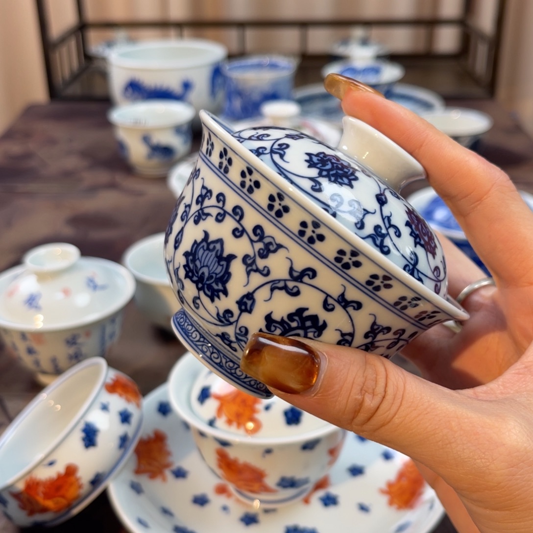 瓷片闪闪闪闪闪闪闪闪闪闪