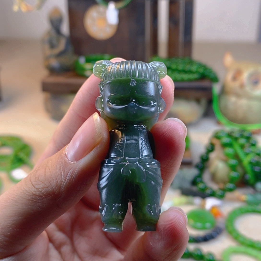 和田玉颈饰未镶嵌笑*