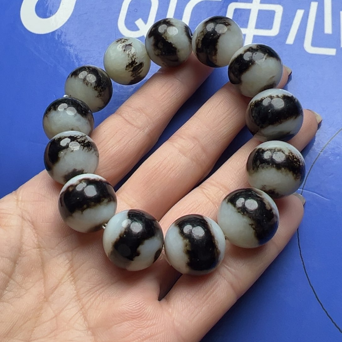 和田玉手链未镶嵌锋*