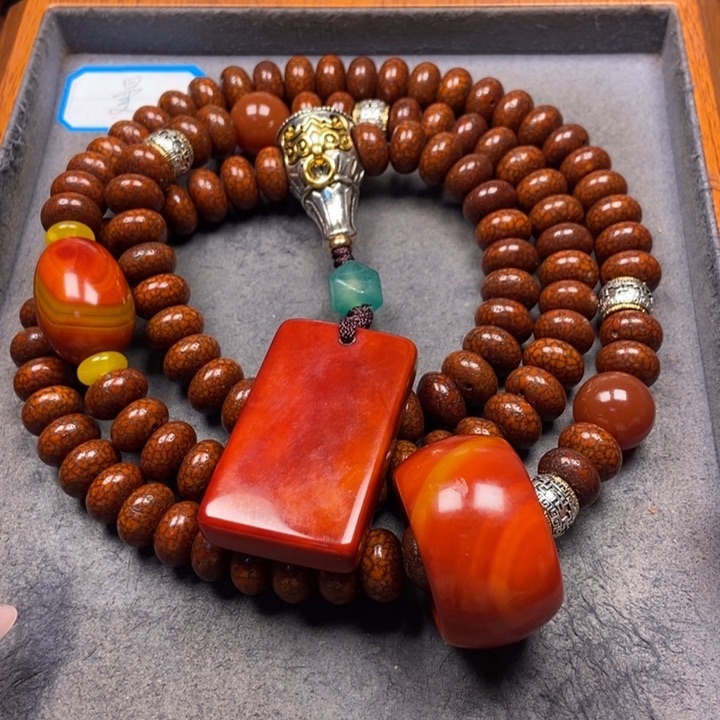 星月菩提吊坠菩提