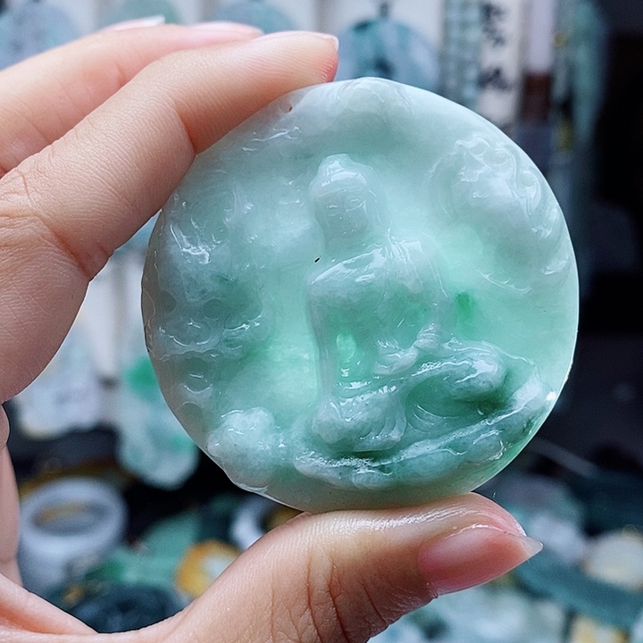 翡翠未镶嵌颈饰翡翠