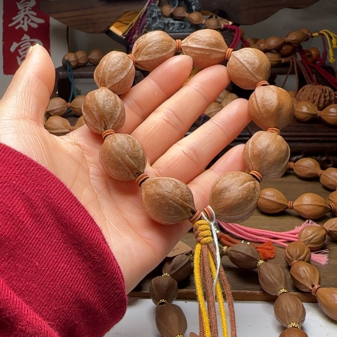 橄榄核手串一****。2227梅林铁核