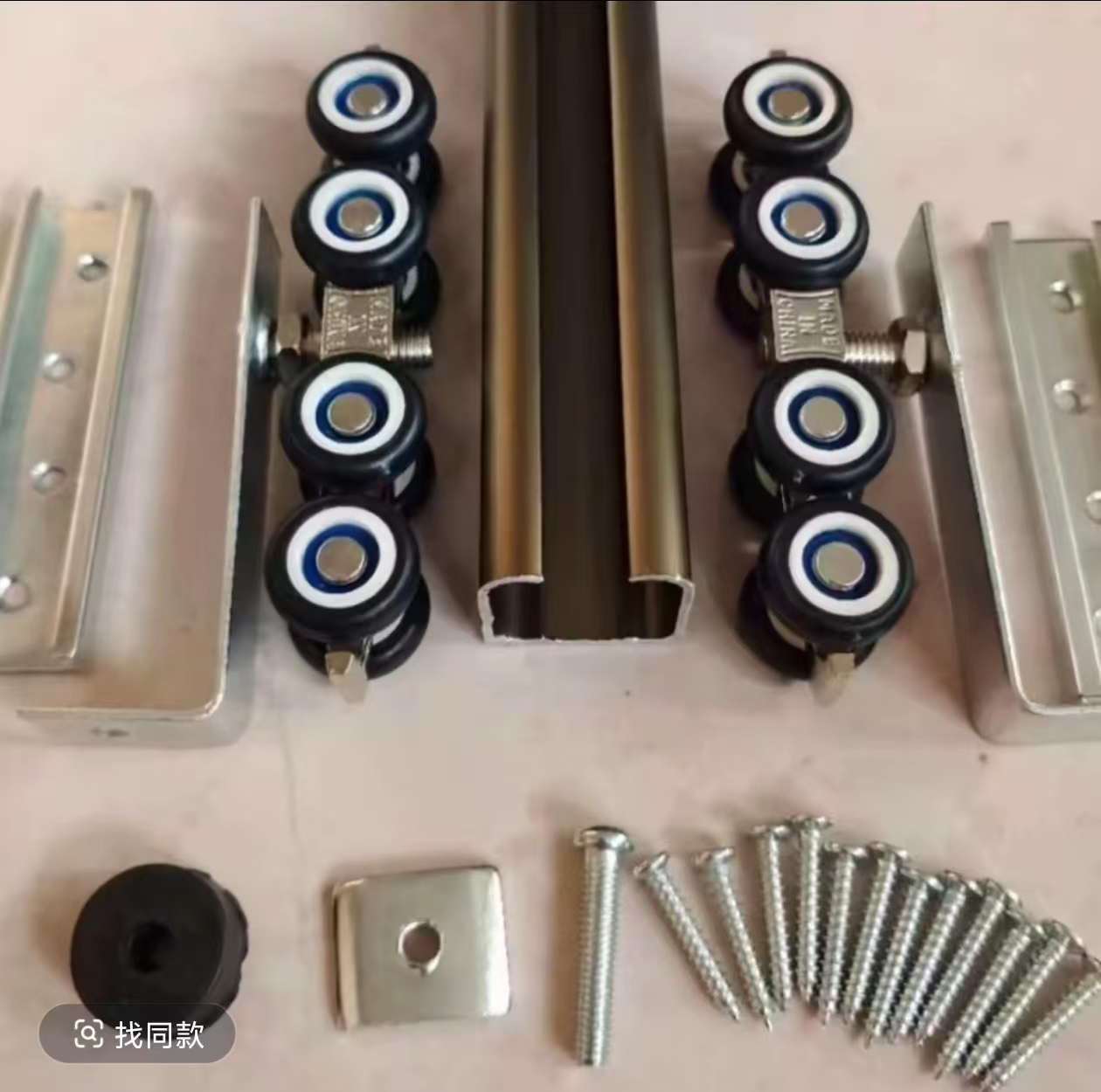 鸽舍专用吊轨滑轮