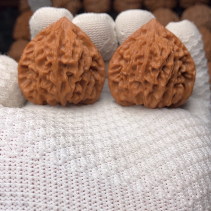 文玩核桃把件龙门涧40