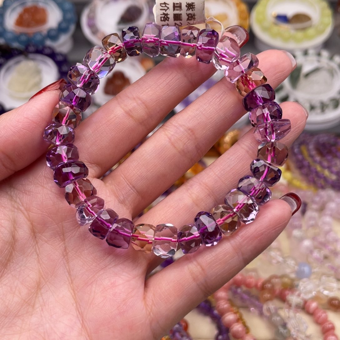 水晶手链未镶嵌?****?天然