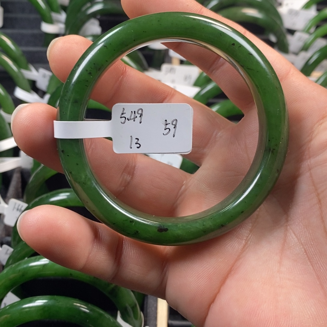 和田玉（碧玉）未镶嵌手镯59