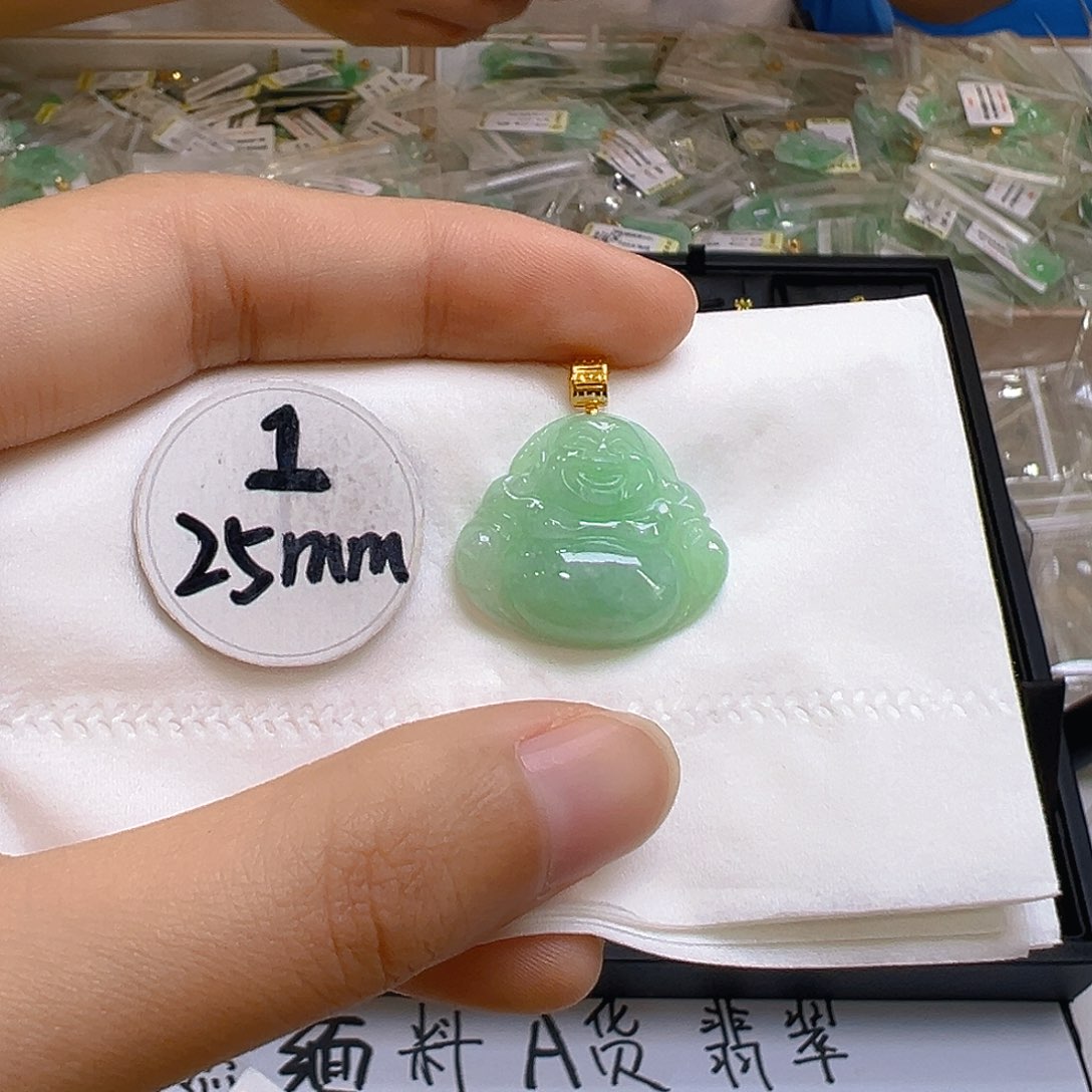 翡翠颈饰18K金镶嵌我