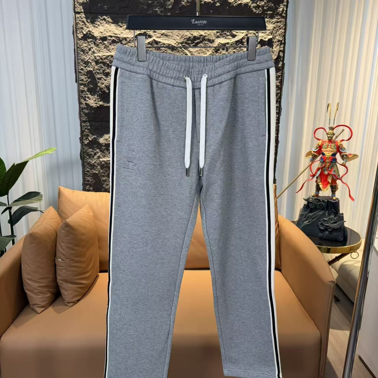 【Laofoye】QC高端男士潮流百搭休闲时尚老佛爷休闲裤F76723w011