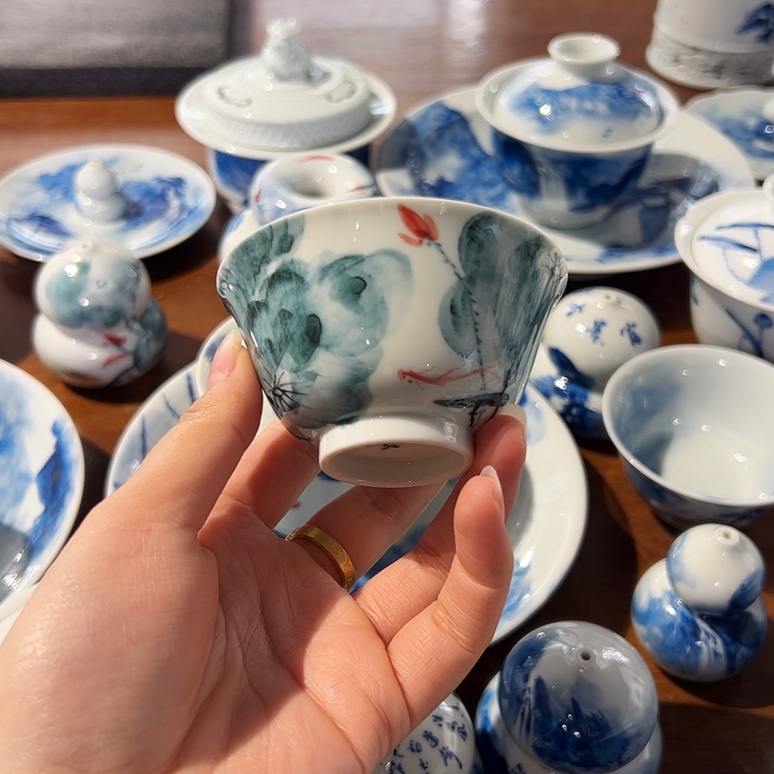 離***别青花手绘荷花主人杯