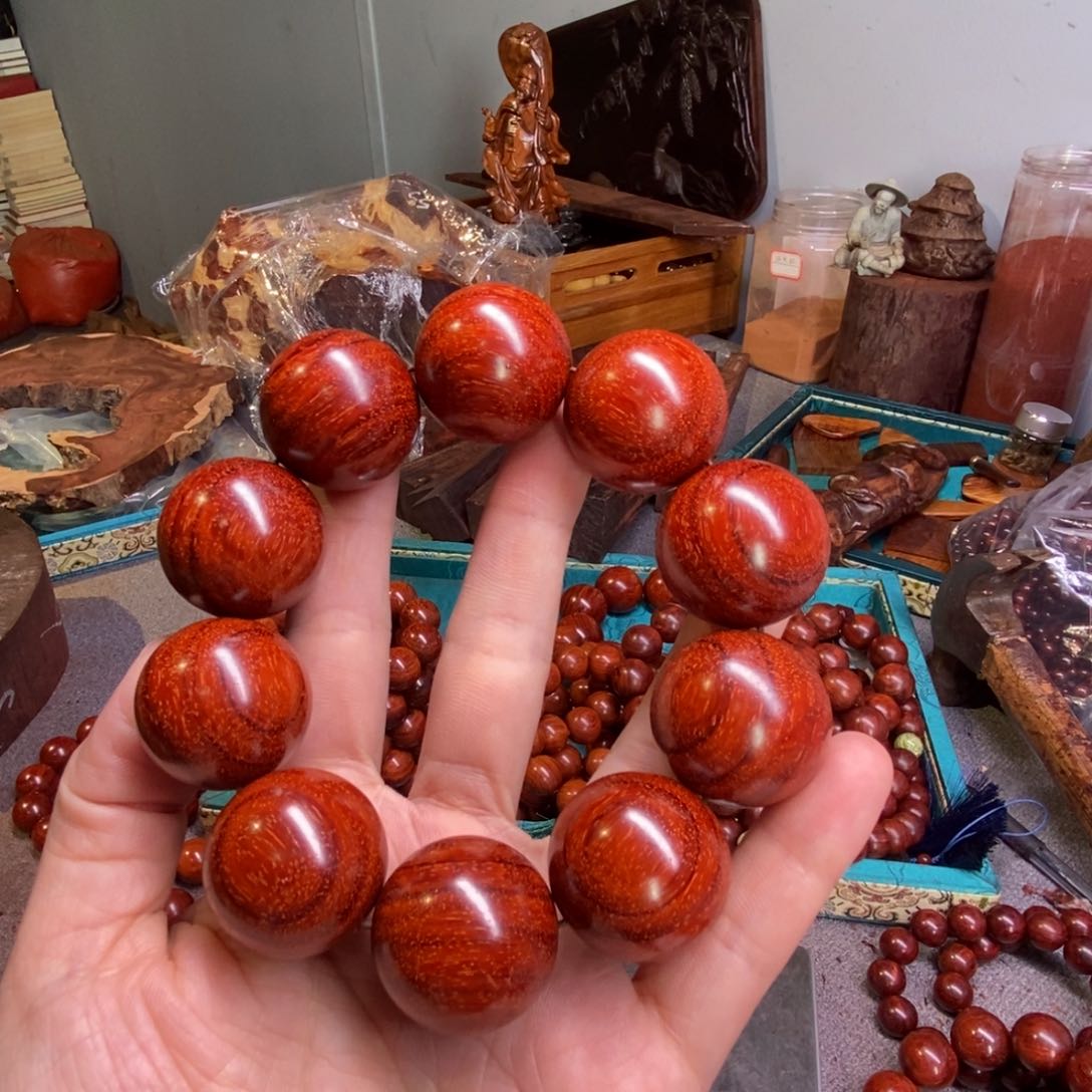 檀香紫檀（小叶紫檀）旧**尘