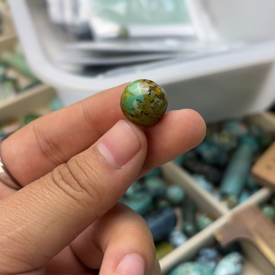 南红玛瑙未镶嵌绿松石