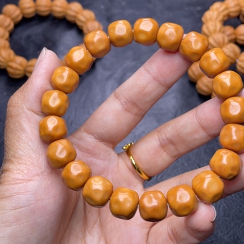 猴头核桃吊坠东****）11g h c d g j