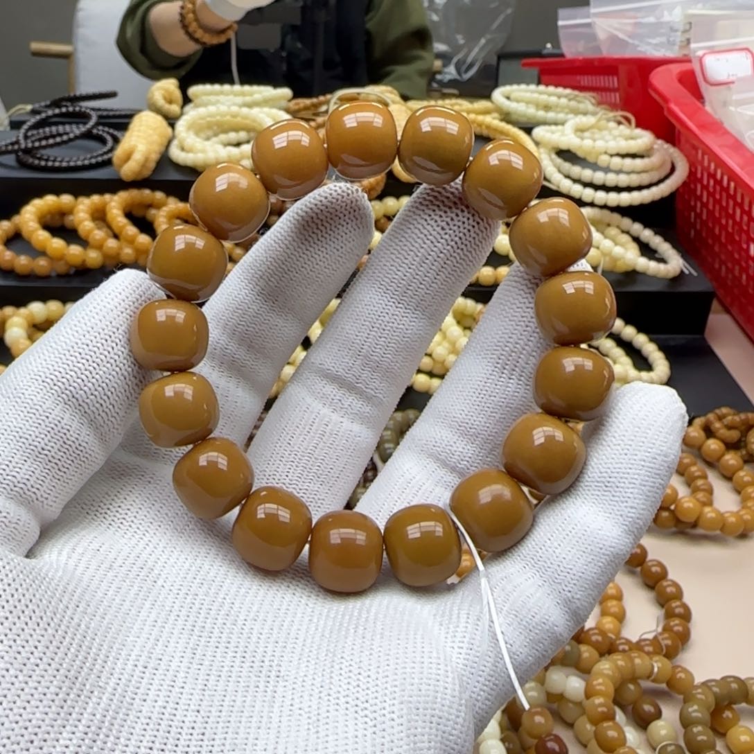 【闪购商品】菩提根/象牙果手串13.14。11年 精工