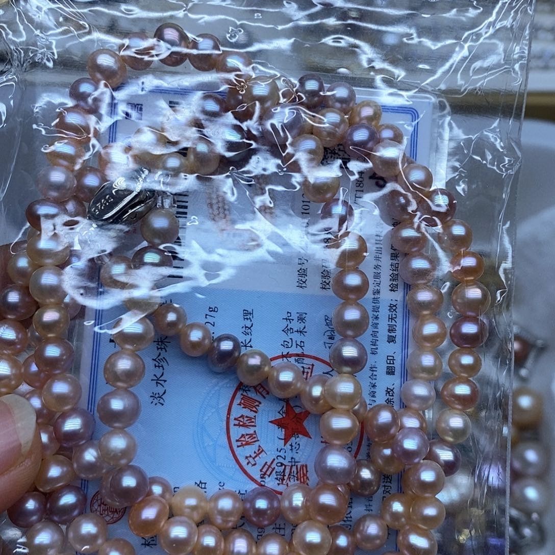 颈饰未镶嵌淡水珍珠