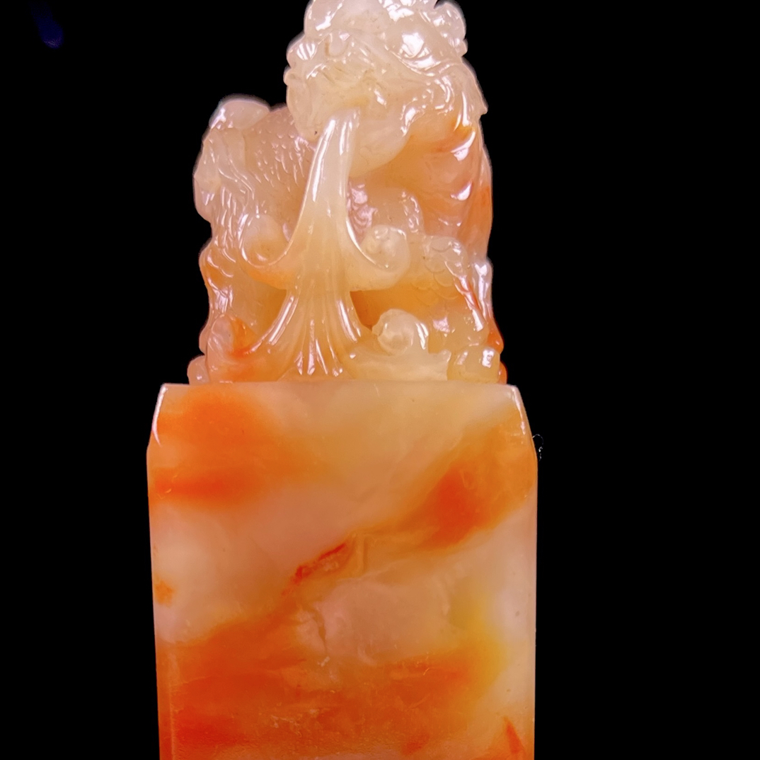 结晶三彩芙蓉麒麟印章 重114.8克 尺寸3.1/3.1/6.7cm