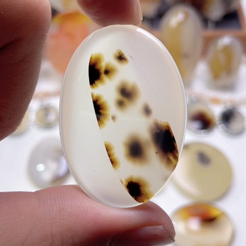 【闪购商品】玛瑙/玉髓颈饰未镶嵌