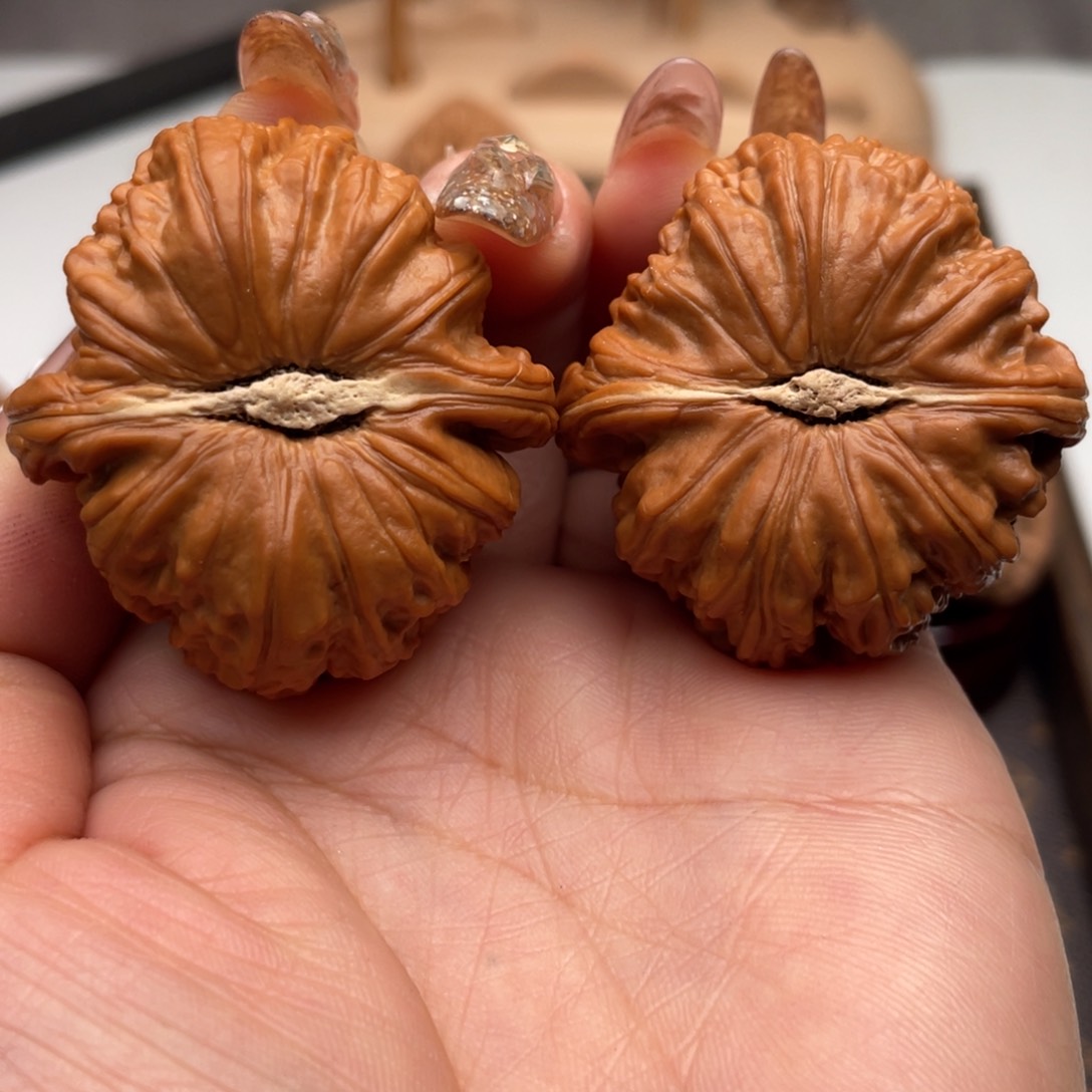 桃核把件习****惯球白全品40