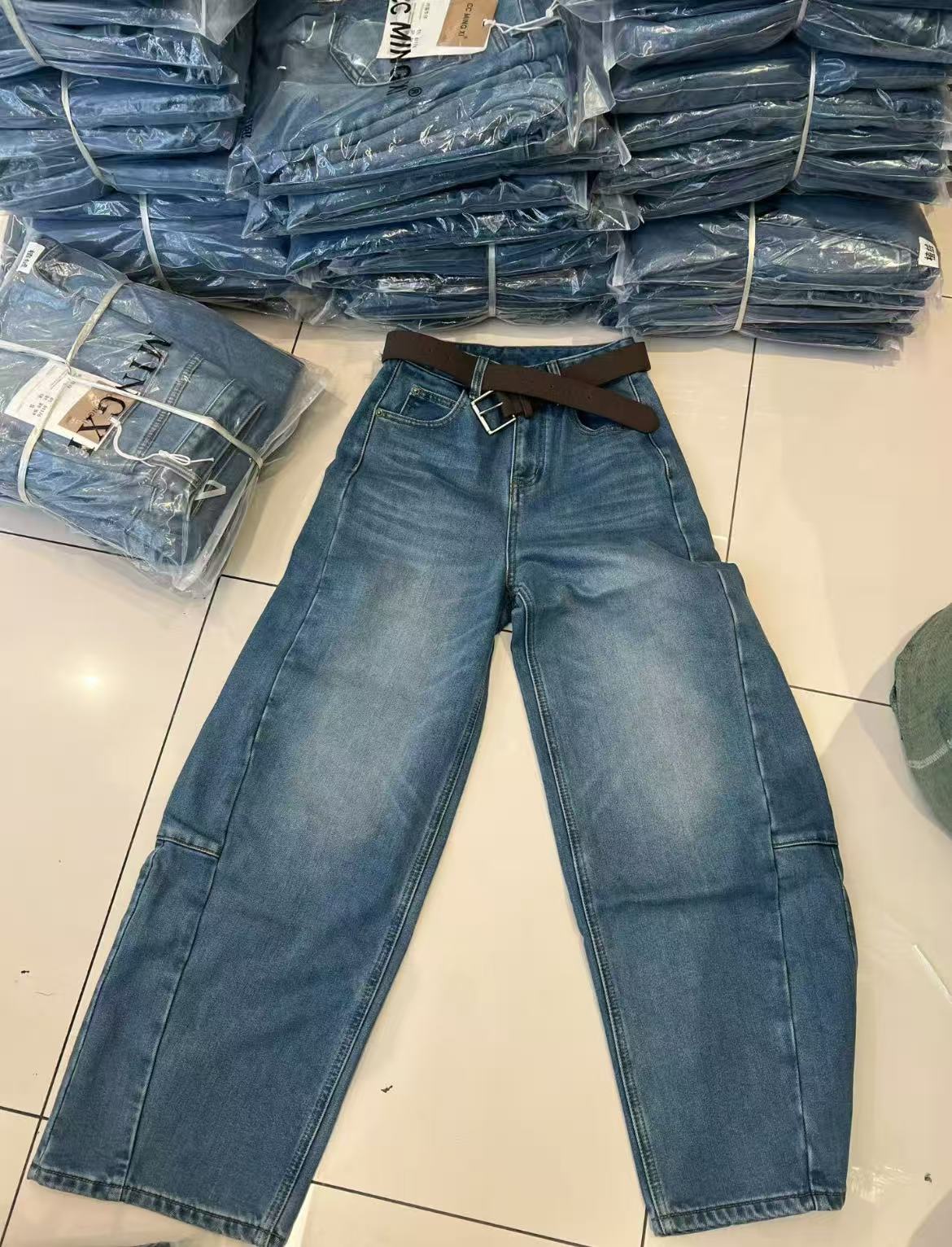 阔腿裤冬季厚款弯刀裤长裤牛仔裤女装短裤裤子破洞61176