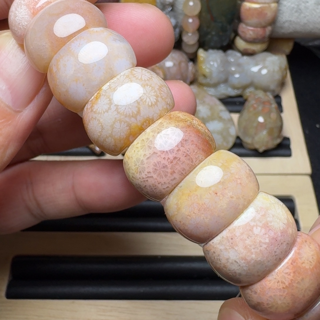 硅化玉未镶嵌纯天然色有机玉石保真色