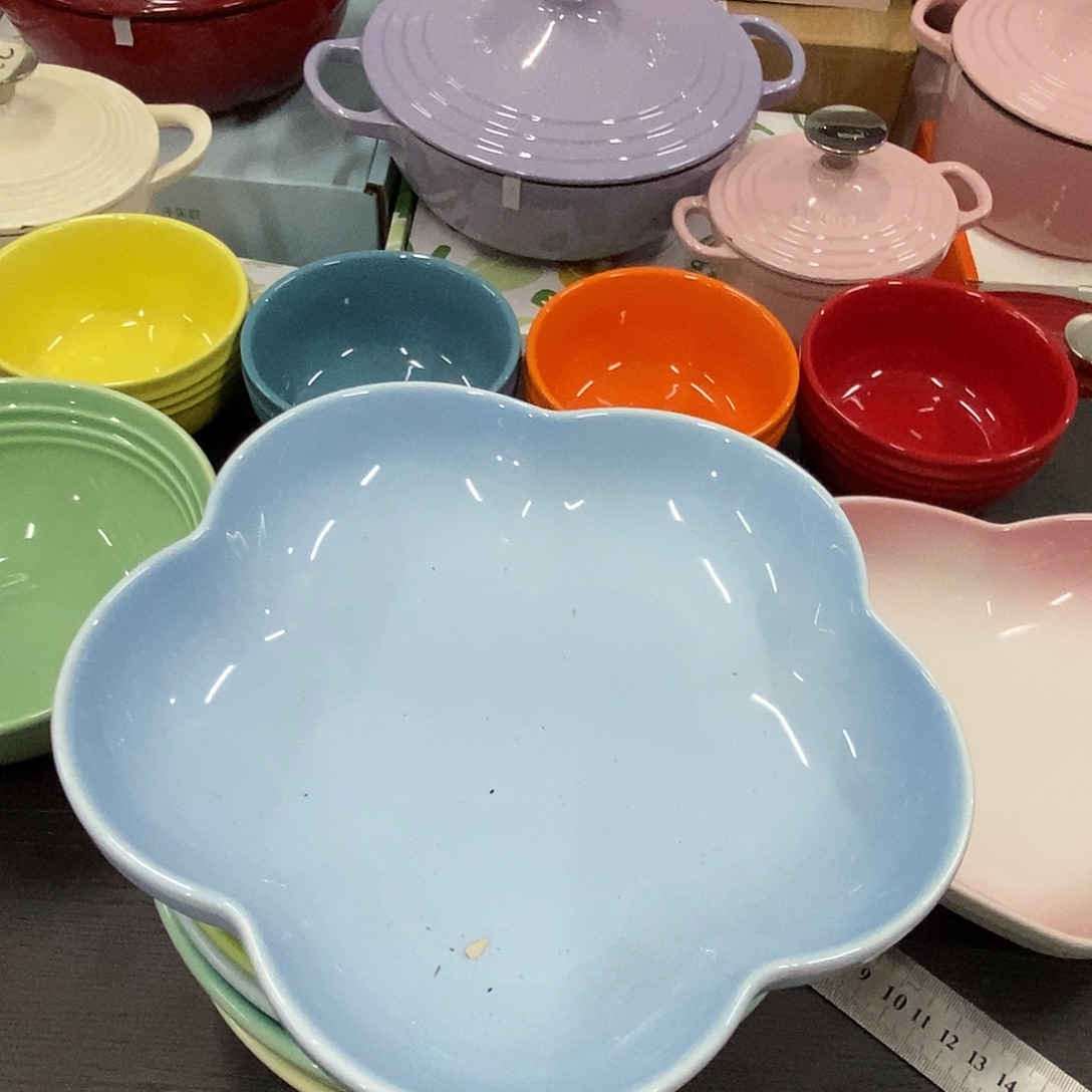 陶瓷蓝色花朵深盘