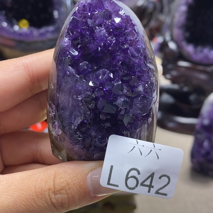 未镶嵌水晶大型摆件（非配饰）摆件