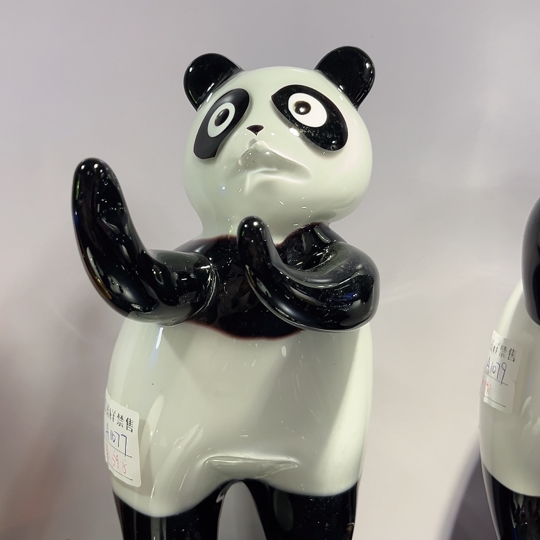 茶盏琉璃的颜色是什么