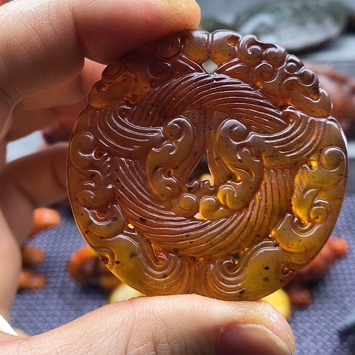 未镶嵌蛇纹石玉颈饰