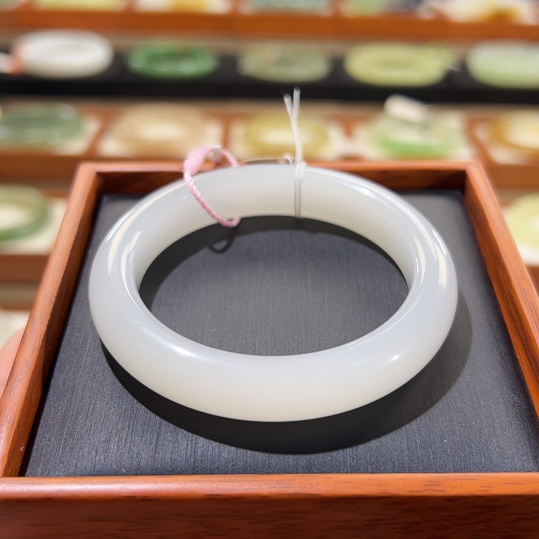 和田玉手镯未镶嵌ʚ*ɞ