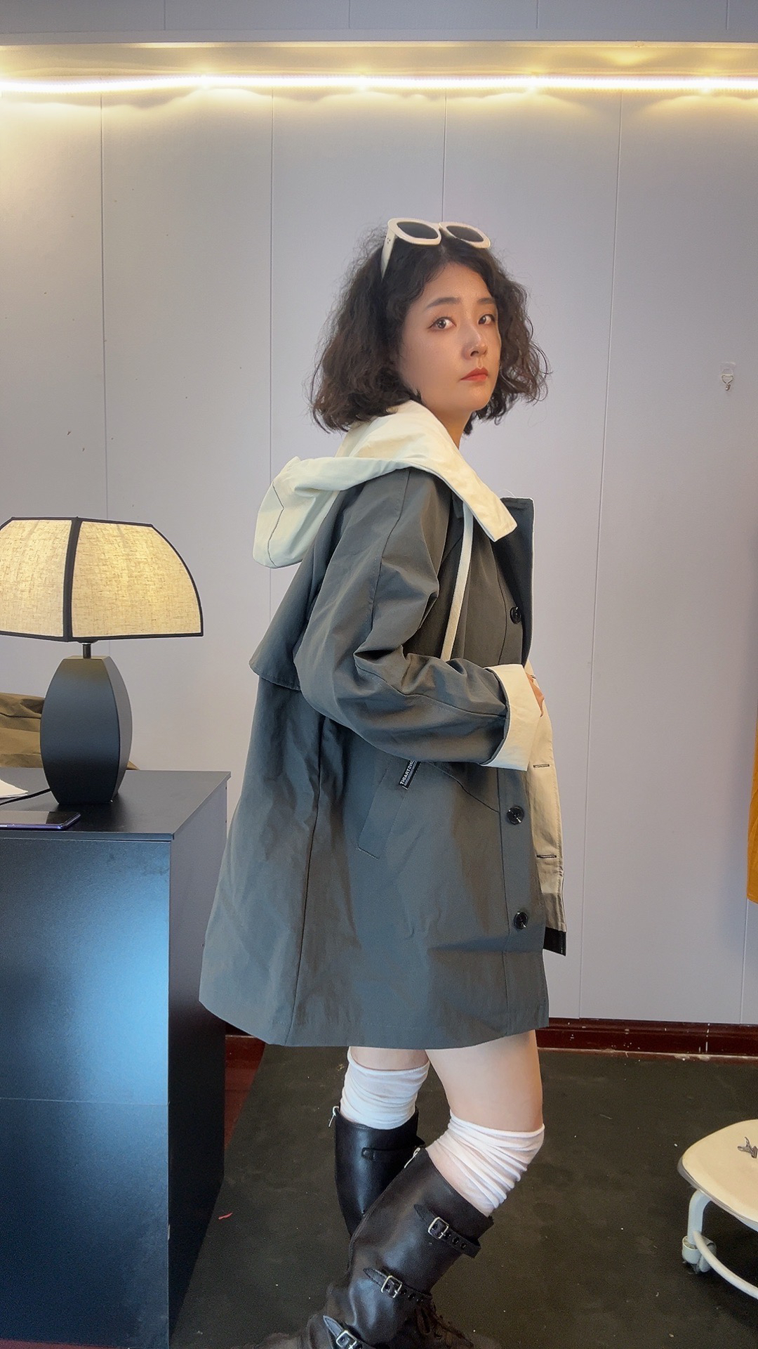 欧货高级感撞色风衣外套女中长款2025新款宽松显瘦遮肉胖mm大衣潮