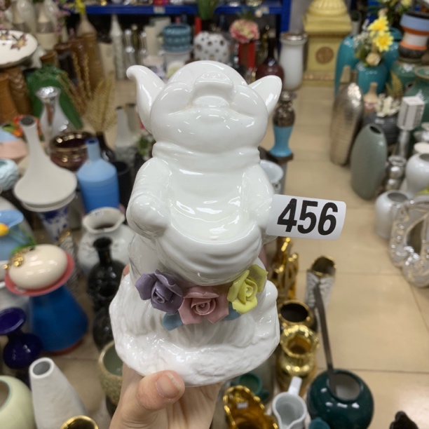 456陶瓷猪高16宽10