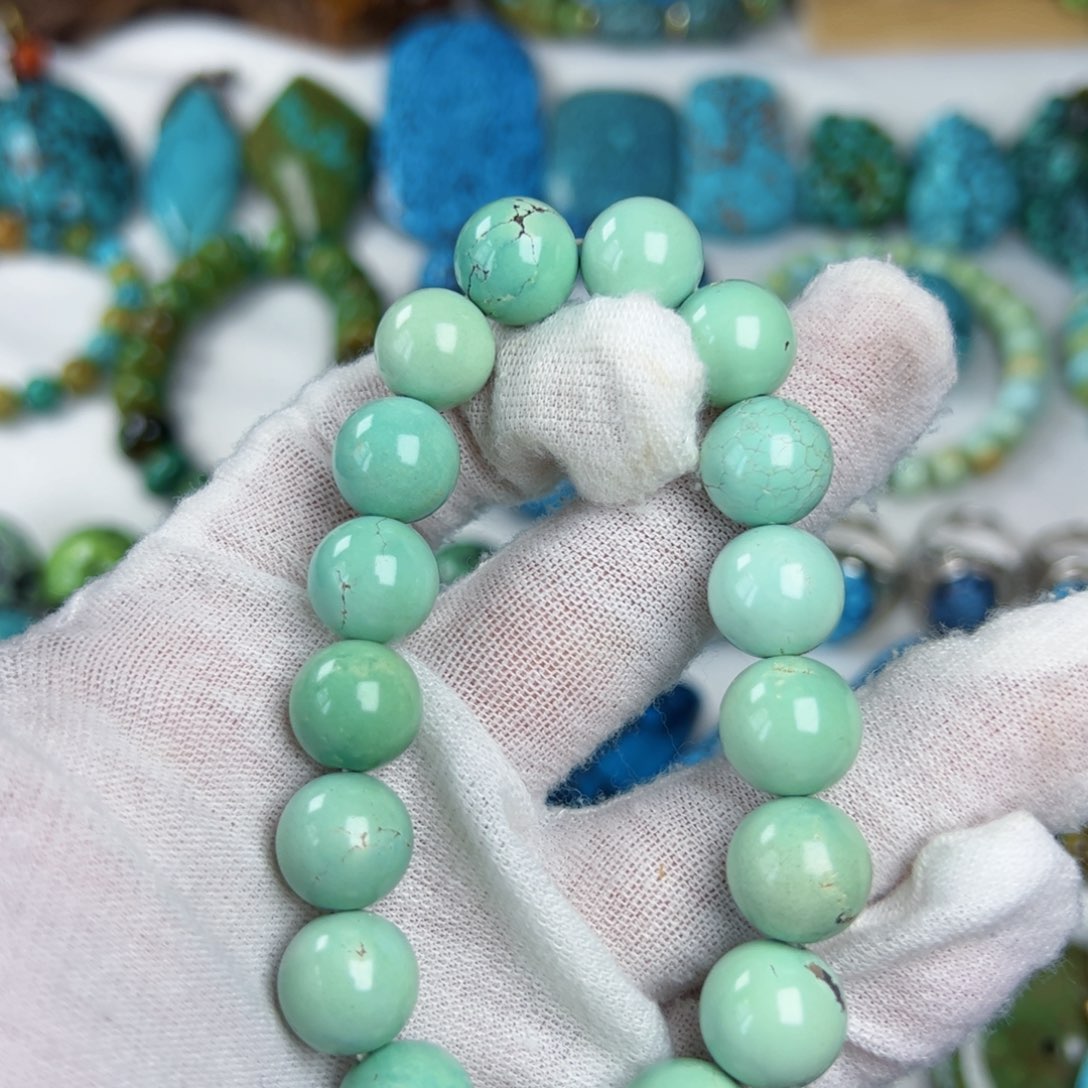 未镶嵌绿松石珠宝奇石