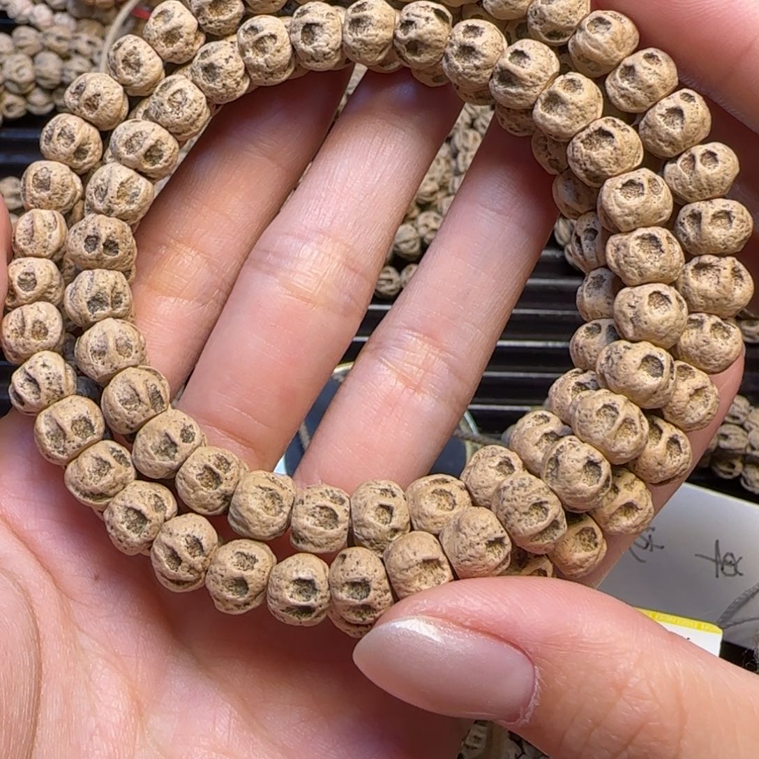 柏香籽/百香籽吊坠陌****%