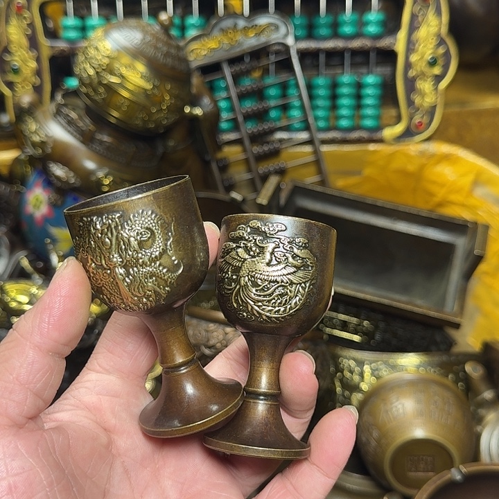 M***u铜器摆件收收藏起来