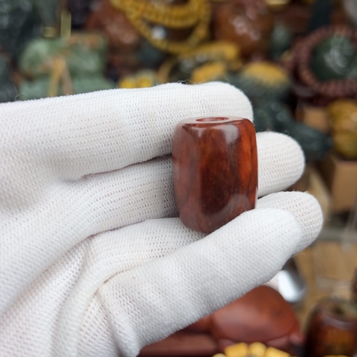 岫岩河磨玉（透闪石质玉）吊坠(不含链)未镶嵌