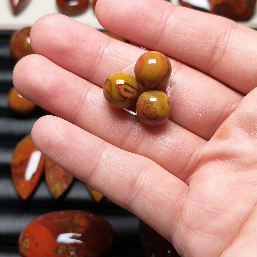 玛瑙/玉髓战国红玛瑙未镶嵌