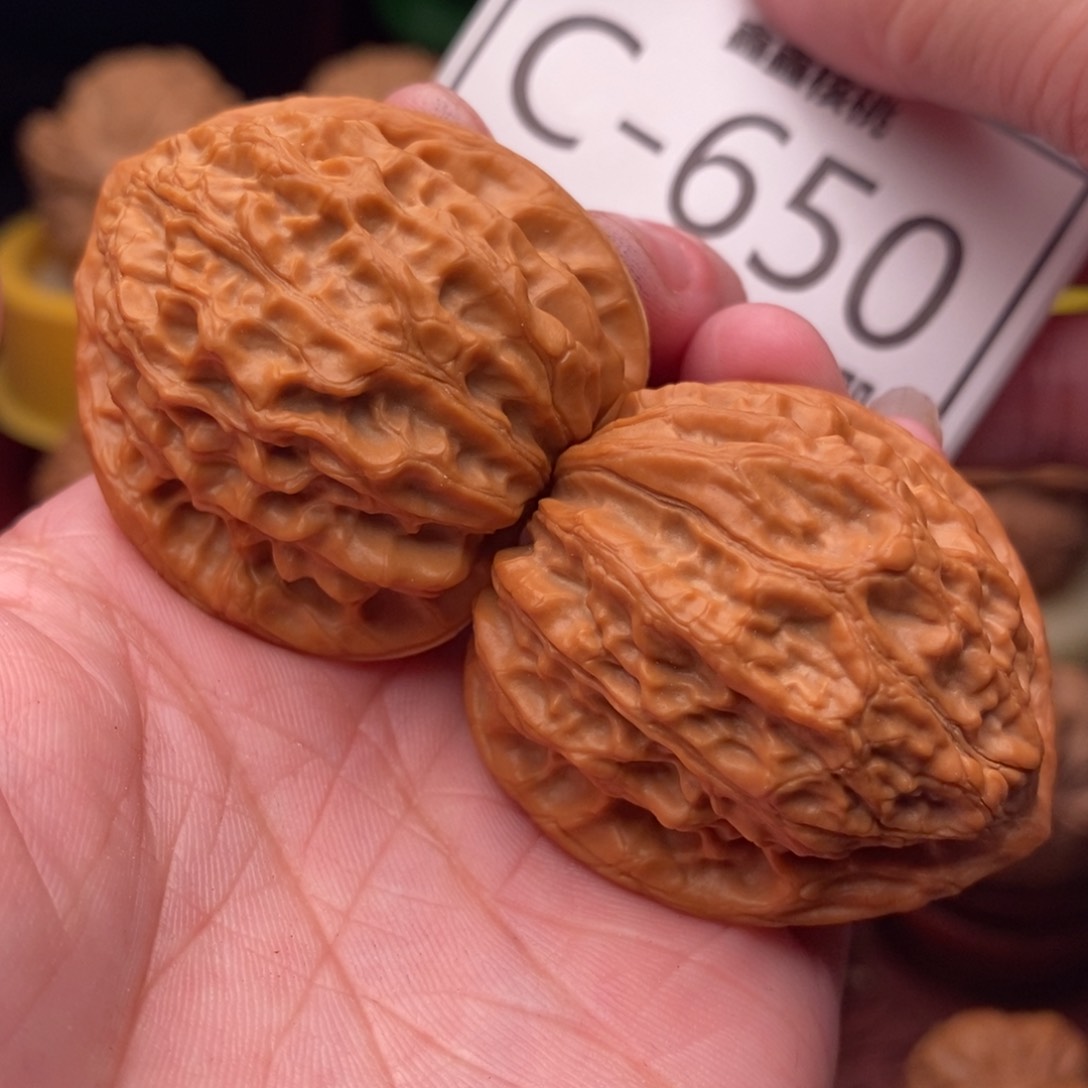 文玩核桃把件金牛39