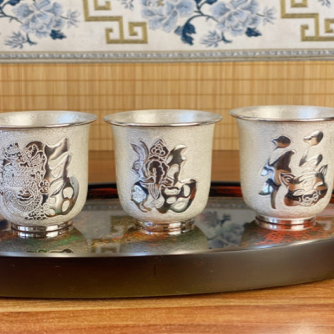 十二生肖二两杯，拍一发一个，容量100毫升