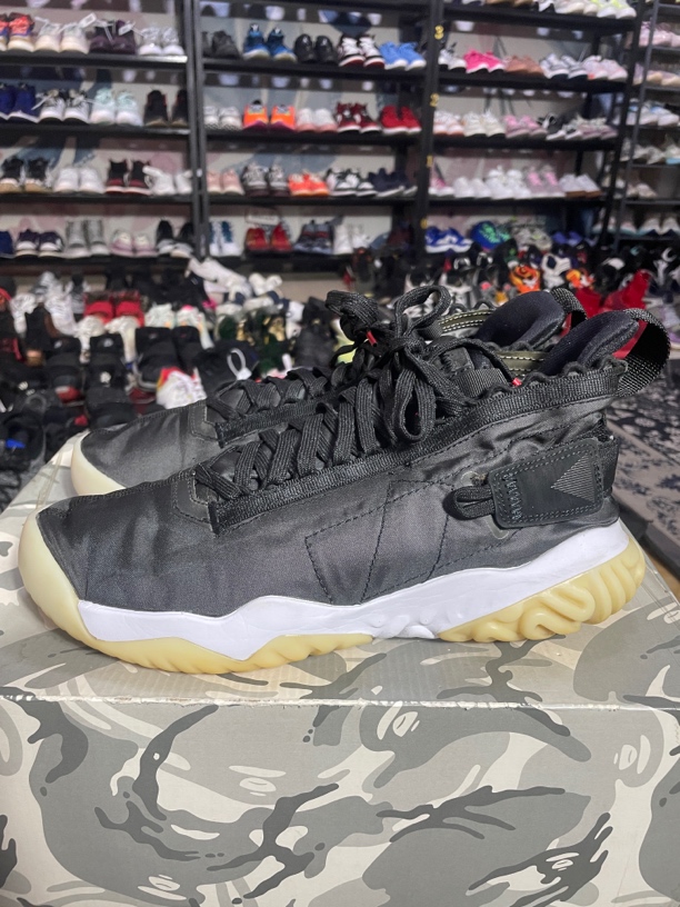 90新 AIR JORDAN 鞋底开胶 42.5码270/Jordan Proto React休闲鞋 