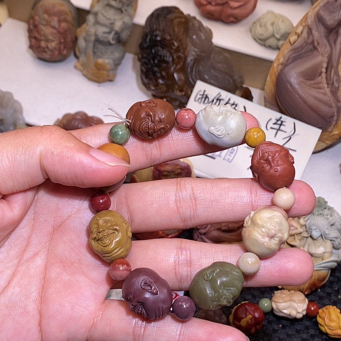 石英质玉（阿拉善玉）未镶嵌手链