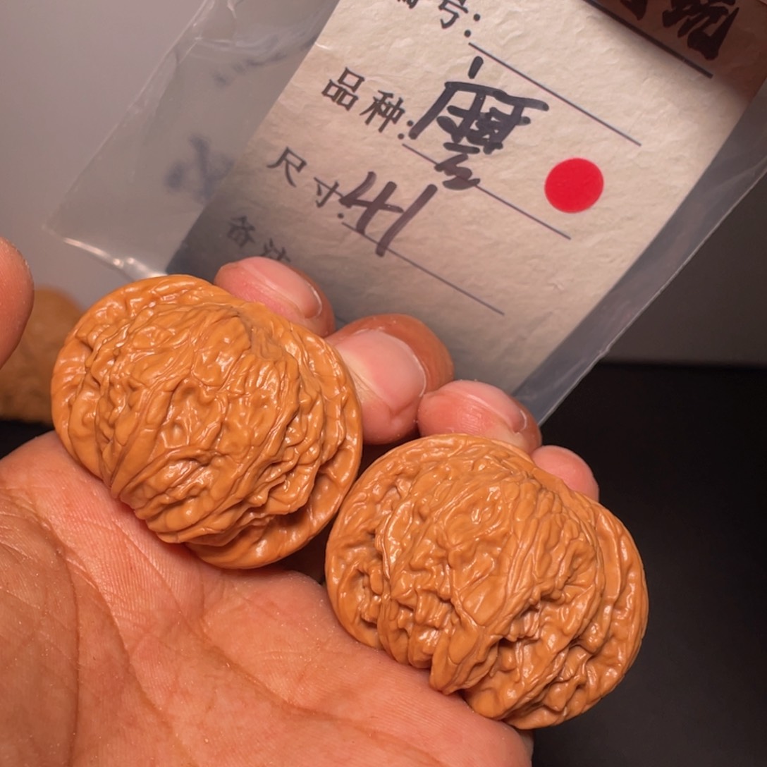 文玩核桃吊坠文玩核桃