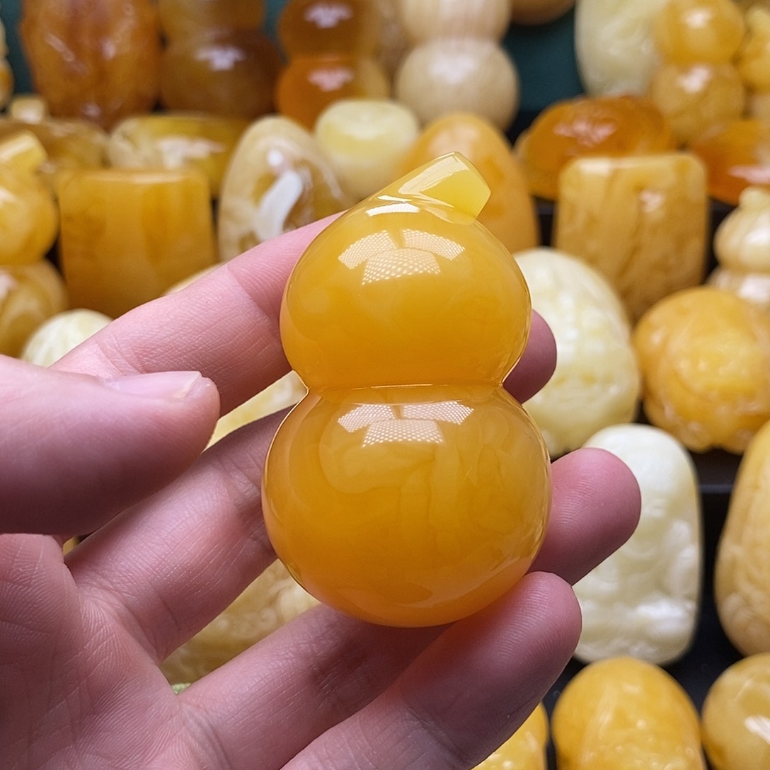 琥珀颈饰未镶嵌琥珀蜜蜡吊坠