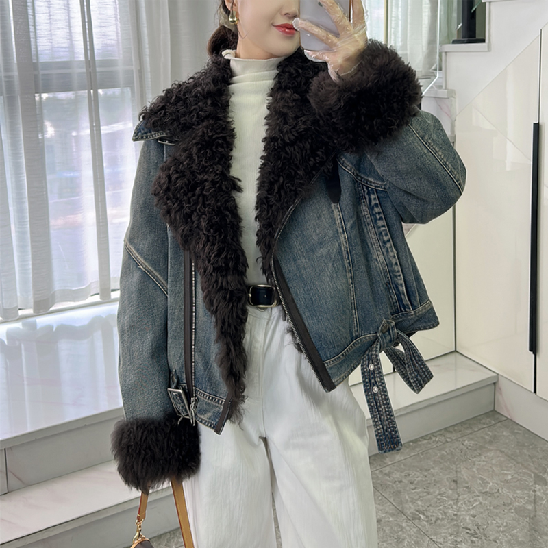 欧货2025冬季新款皮草外套女短款羊皮羊毛皮毛一体拼接牛仔鹅绒服