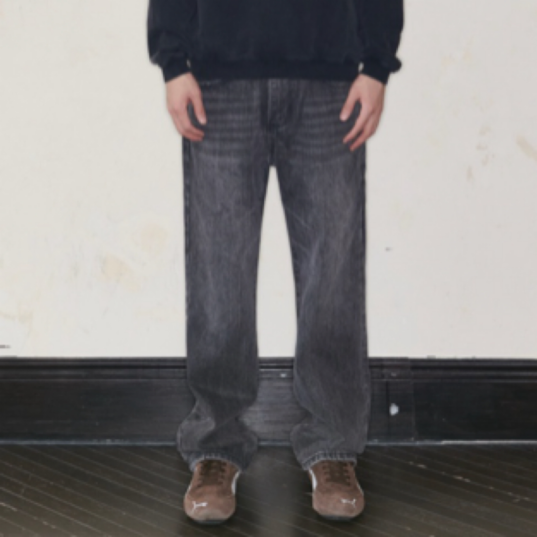 【5折】UARIED 复古水洗黑灰色渐变磨白做旧宽松直筒牛仔裤长裤