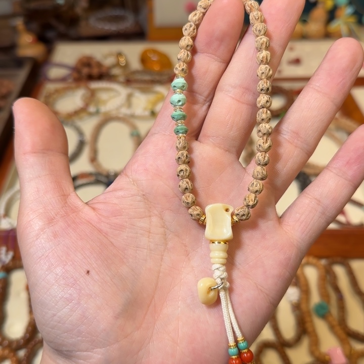 手串柏香籽/百香籽深坑热振百香籽手持设计款