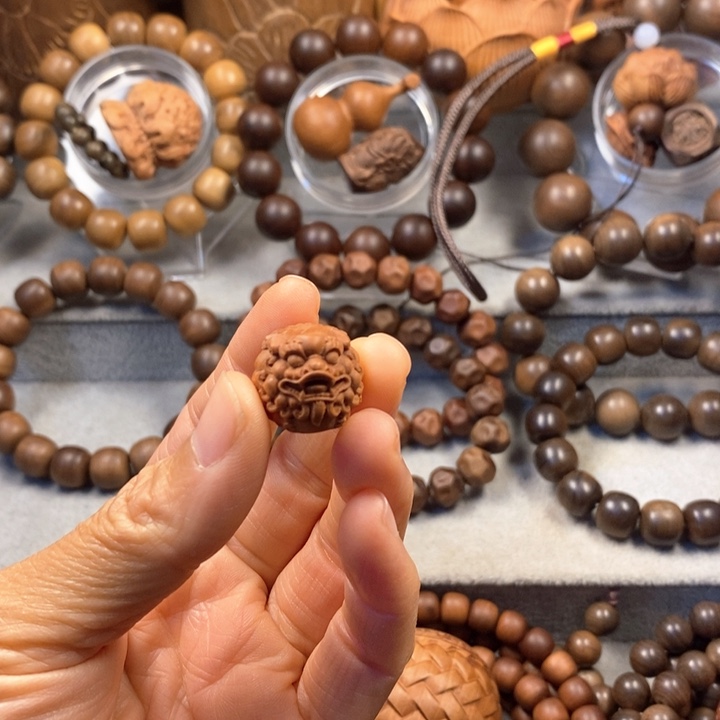 柴***乐檀香木手串/手链老山檀奶香味醒狮小配饰