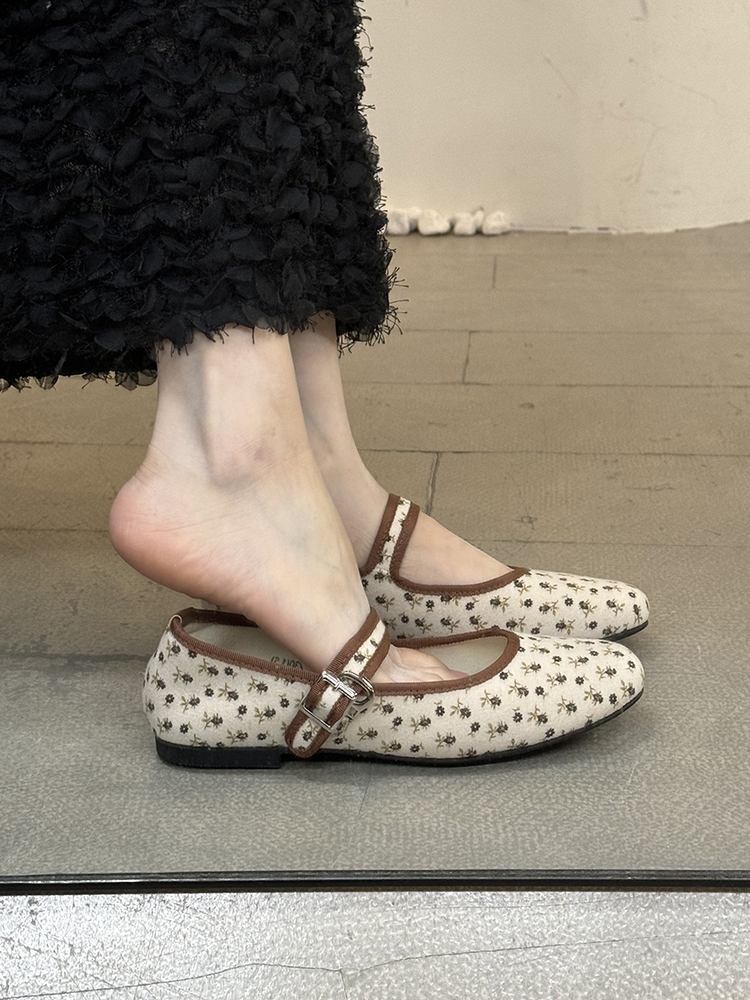 阿南儿~温柔玛丽珍鞋女2026年春季法式甜美优雅浅口一字晚晚单鞋