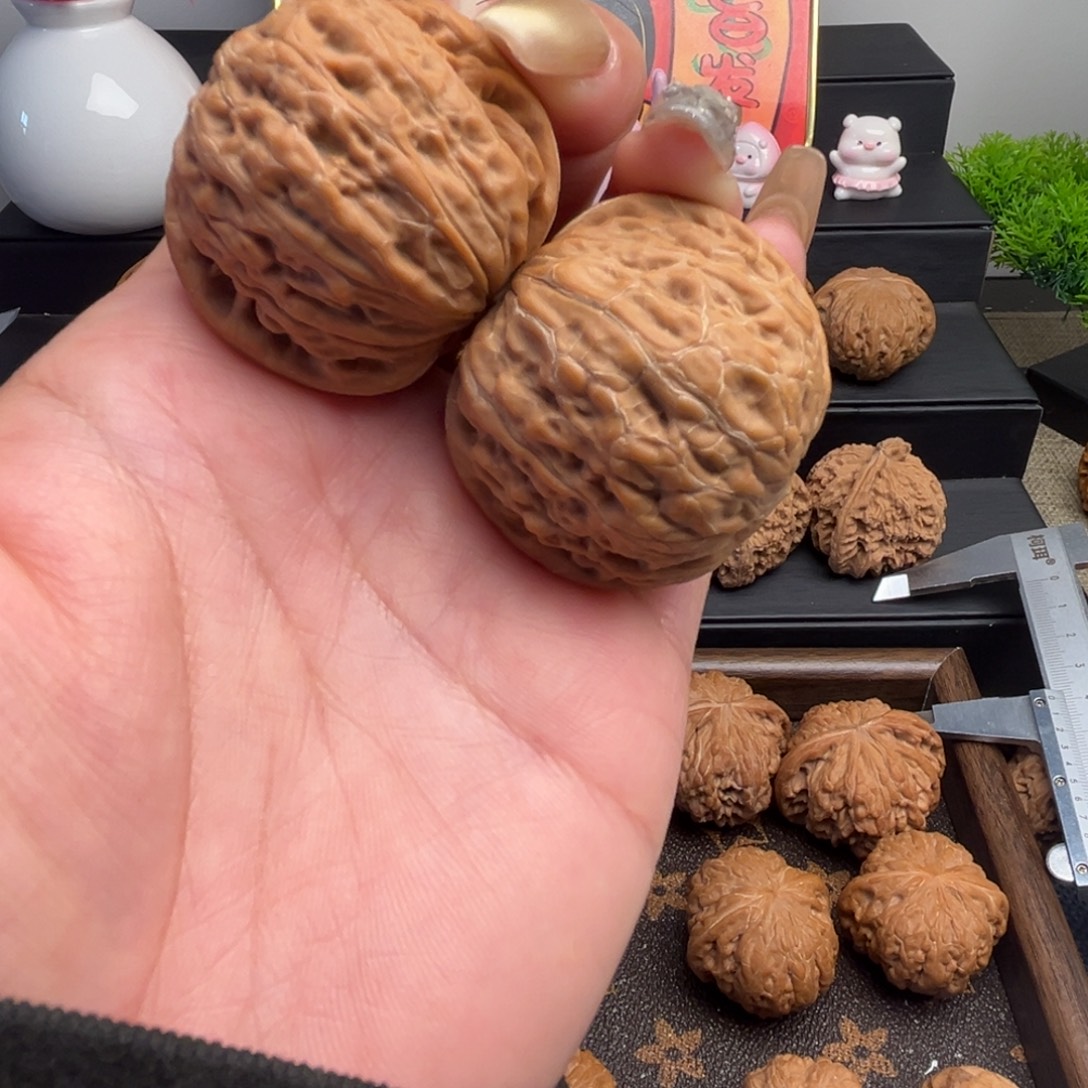 一***丶文玩核桃吊坠铁锤